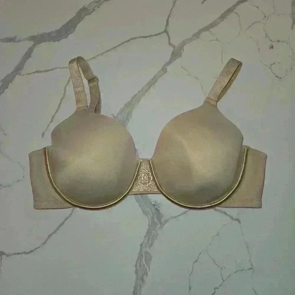 Vanity Fair Perfect Coverage Bra Beige Pink Lace Detail Size 40C - Picture 1 of 6